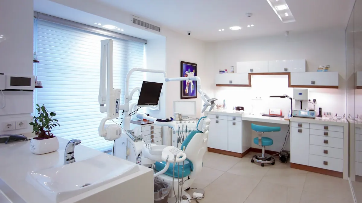 Modern dental operatory where Guided Biofilm Therapy is performed